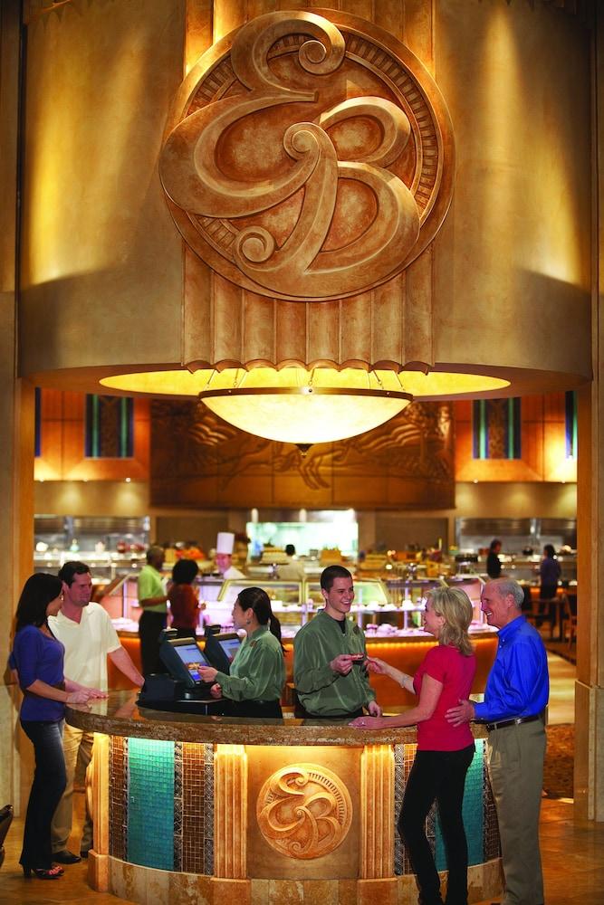 Hollywood Casino Lawrenceburg Hotel Екстериор снимка